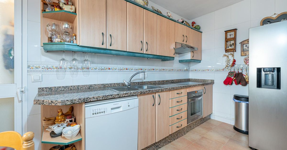 Middle Floor Apartment in Torrequebrada, Torrequebrada, 10/12