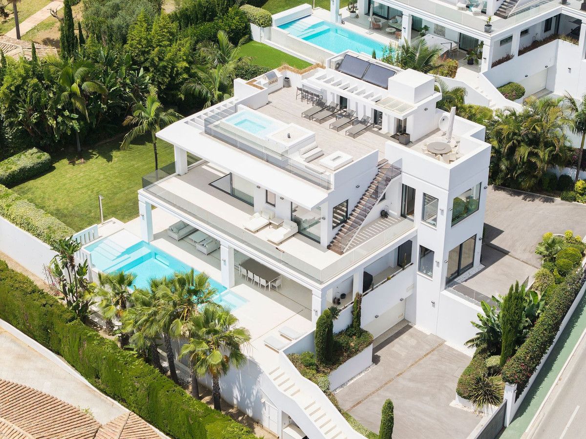 Villa independiente en Nagüeles, Nagüeles, 1/12