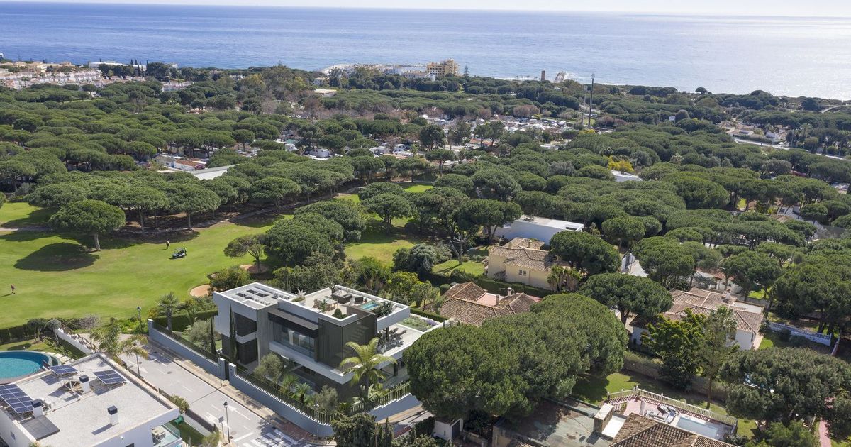 Detached Villa in Cabopino, Cabopino, 1/12