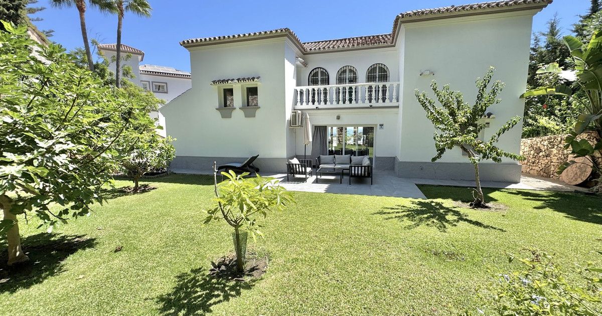 Detached Villa in La Cala de Mijas, La Cala de Mijas, 5/12