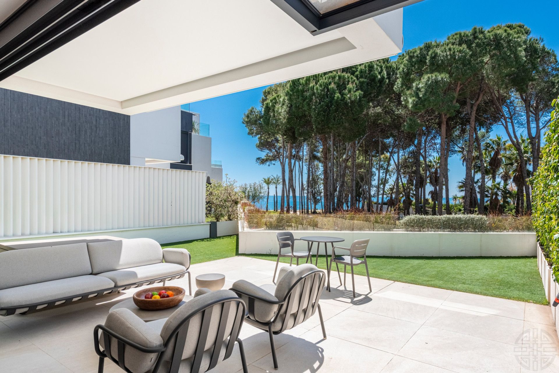 Parhus i Estepona, The Island, Estepona, 2/12