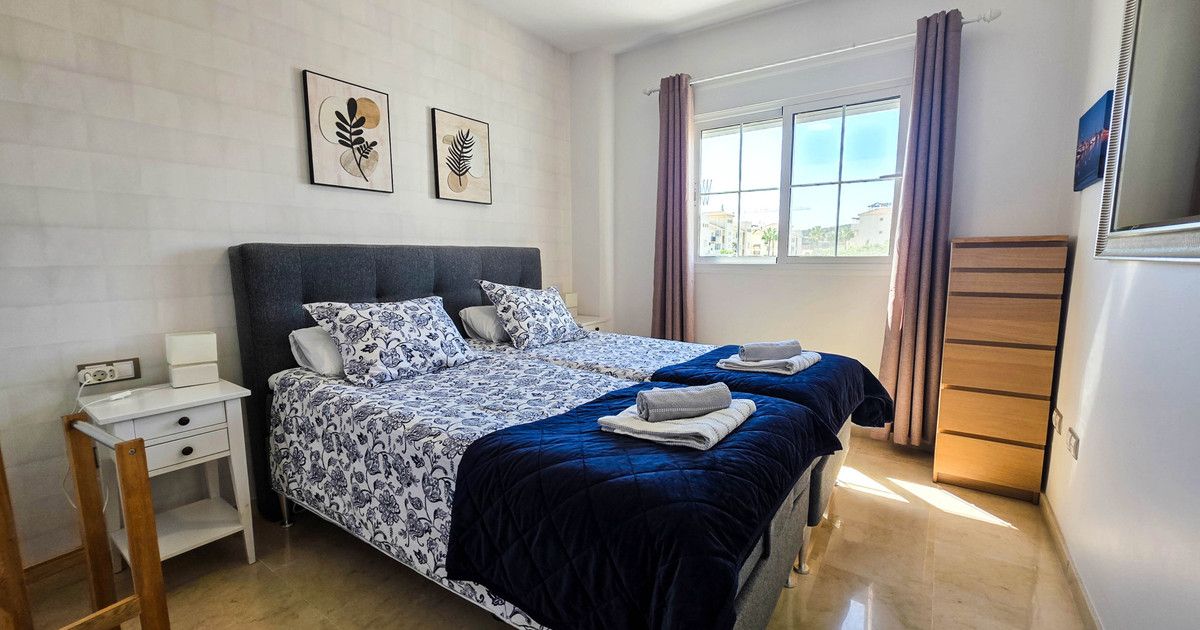 Penthouse in San Luis de Sabinillas, San Luis de Sabinillas, 9/12