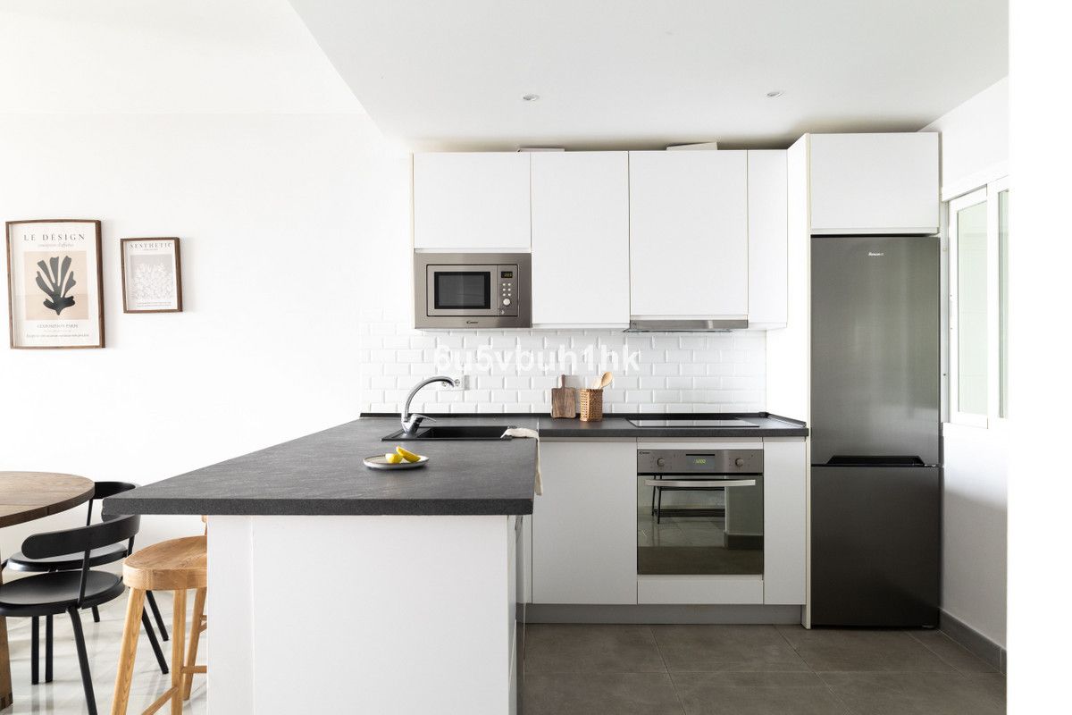 Appartement op de middelste verdieping in La Cala de Mijas, La Cala de Mijas, 6/12