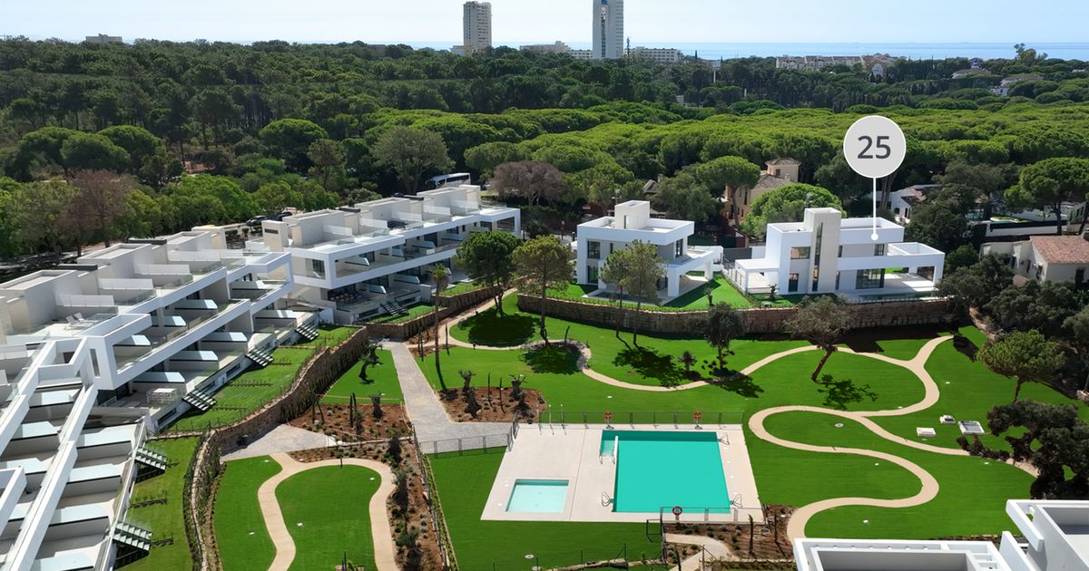Villa à Marbella East, Elviria, Marbella East, 4/11