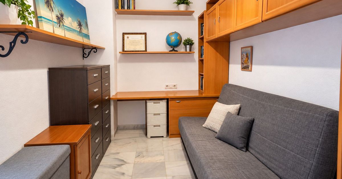 Middle Floor Apartment in Nueva Andalucía, Nueva Andalucía, 12/12