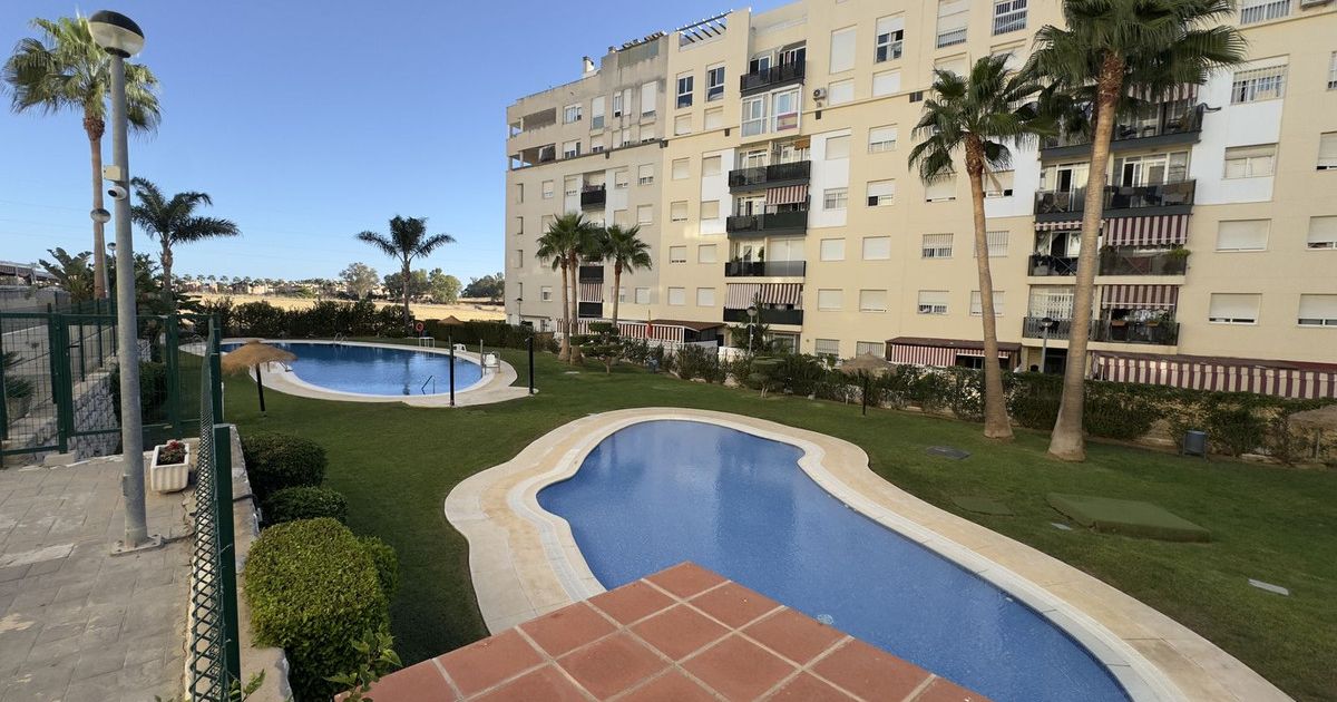 Middle Floor Apartment in Nueva Andalucía, Nueva Andalucía, 5/12
