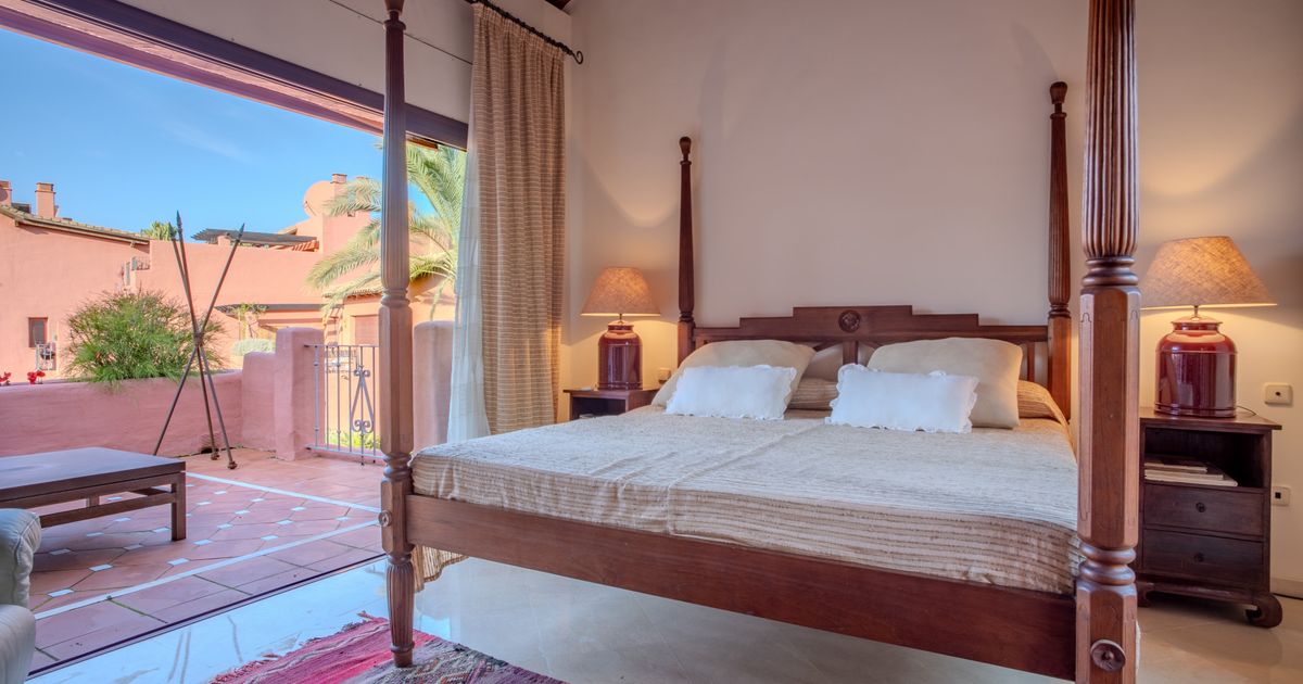 Dwupoziomowy Penthouse w Estepona, Menara Beach, Estepona, 7/12