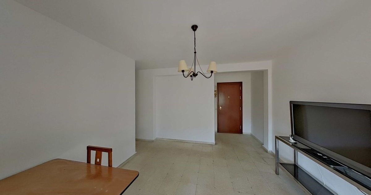 Middle Floor Apartment in Marbella, Marbella, 3/12
