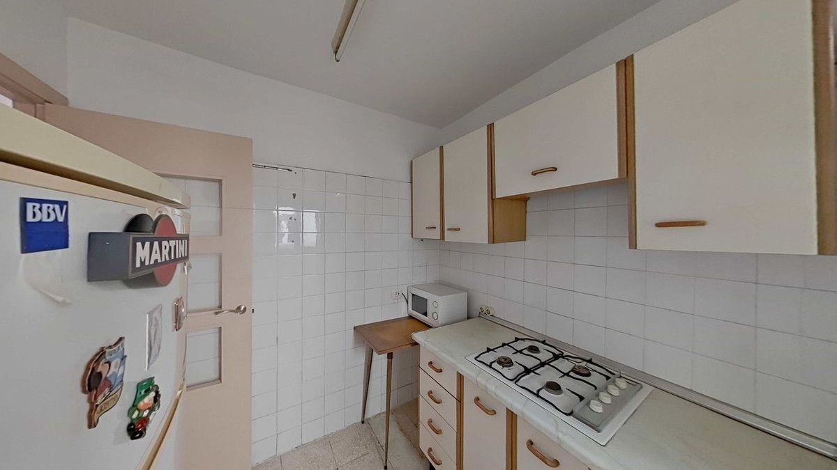 Middle Floor Apartment in Marbella, Marbella, 4/12