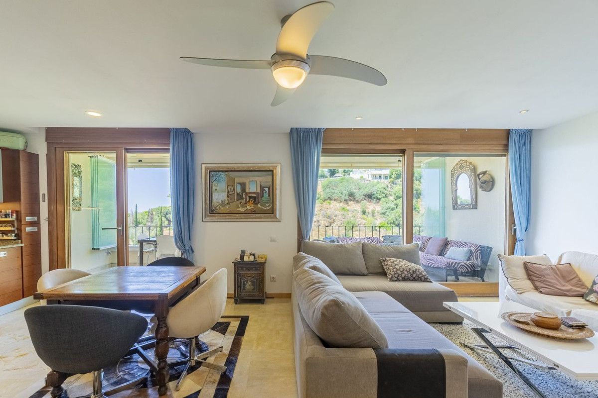 Duplex in Altos de los Monteros, Altos de los Monteros, 8/12