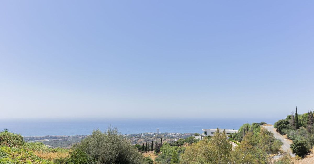 Duplex in Altos de los Monteros, Altos de los Monteros, 10/12