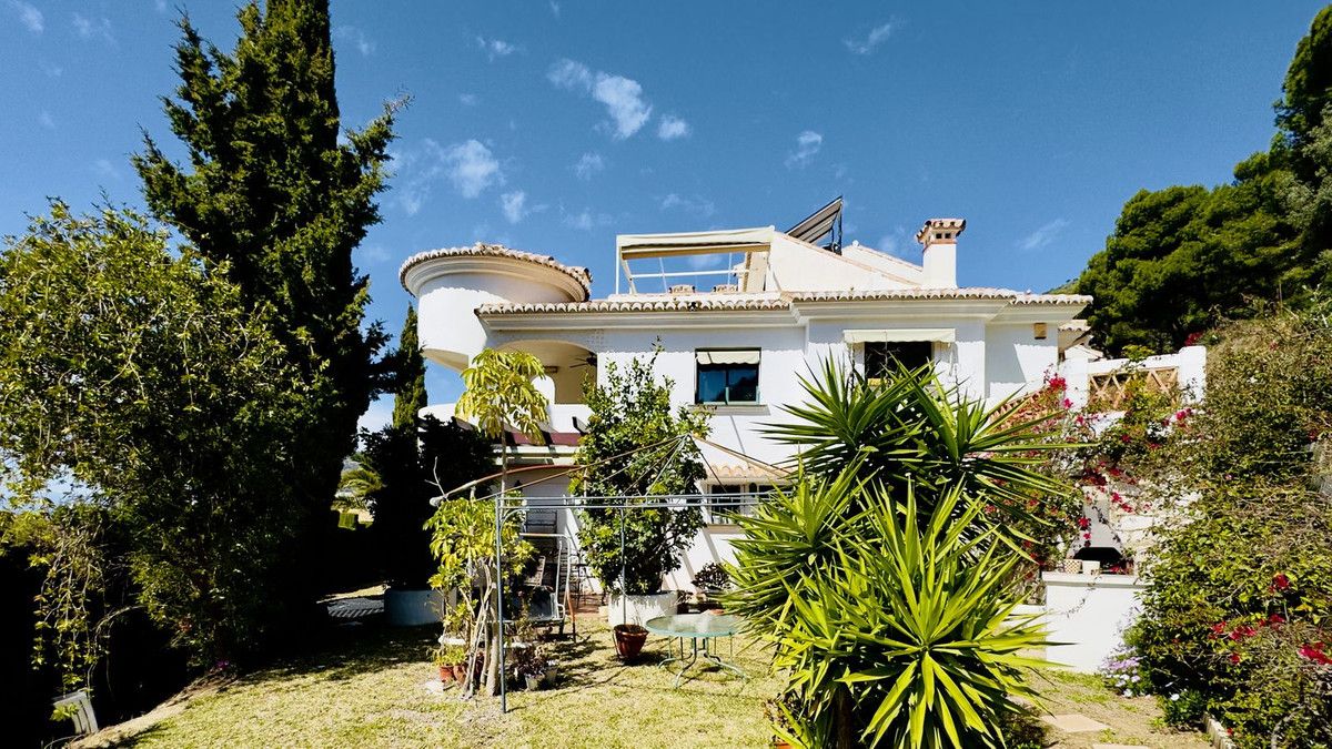 Radhus i Mijas, Mijas, 5/12