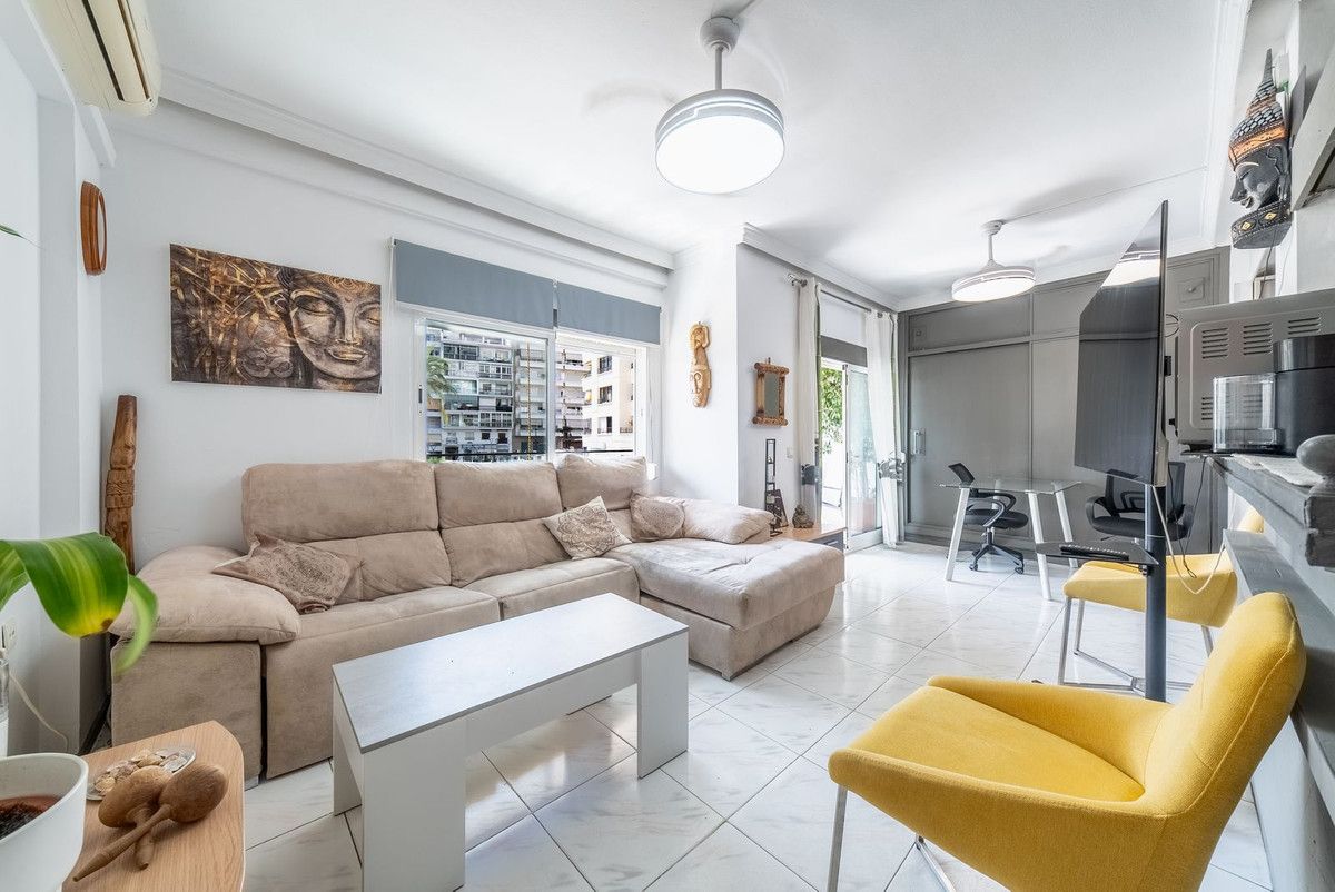 Appartement en étage moyen à Marbella, Marbella, 4/12