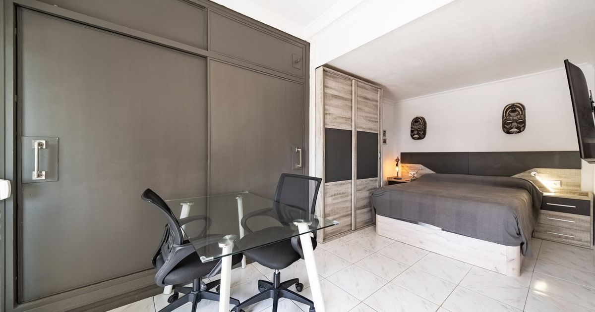 Апартаменты на среднем этаже в Marbella, Marbella, 9/12