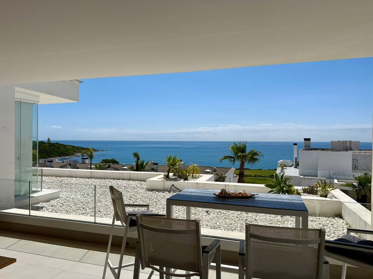 Ground Floor Apartment in La Alcaidesa, La Alcaidesa, 10/12