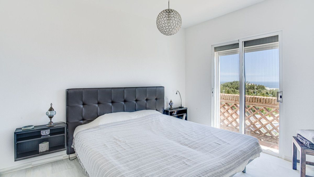 Middle Floor Apartment in El Chaparral, El Chaparral, 7/12