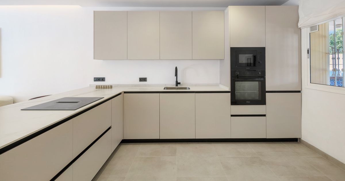 Appartement au rez-de-chaussée à Nueva Andalucia, Nueva Andalucia, 5/12