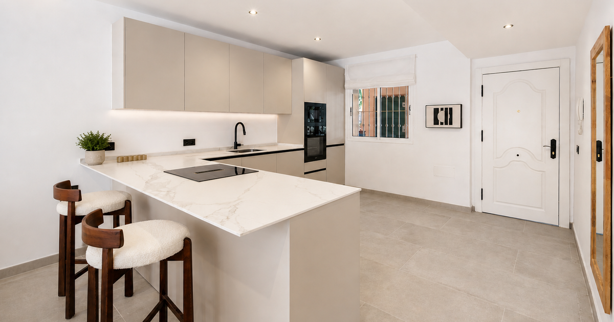 Appartement au rez-de-chaussée à Nueva Andalucia, Nueva Andalucia, 6/12