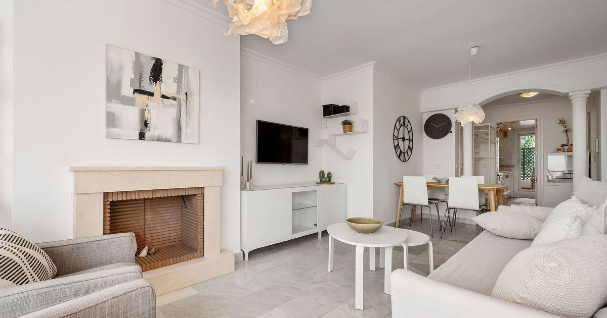 Appartement au étage moyen à Nueva Andalucía, Nueva Andalucía, 2/12
