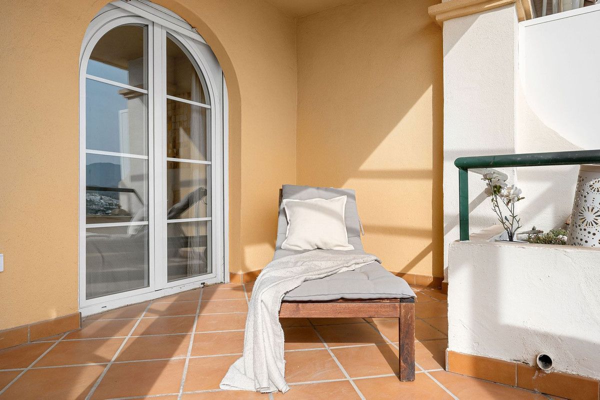 Appartement au étage moyen à Nueva Andalucía, Nueva Andalucía, 12/12