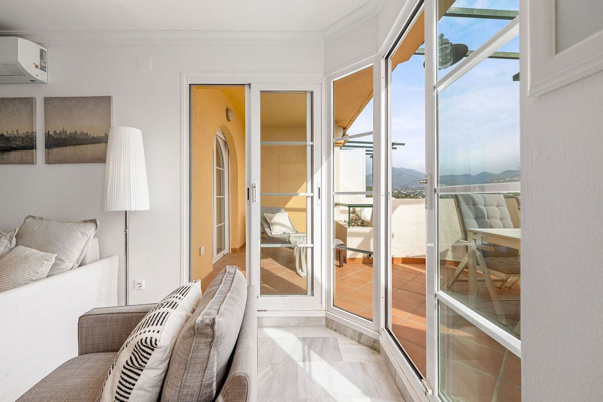 Appartement au étage moyen à Nueva Andalucía, Nueva Andalucía, 5/12
