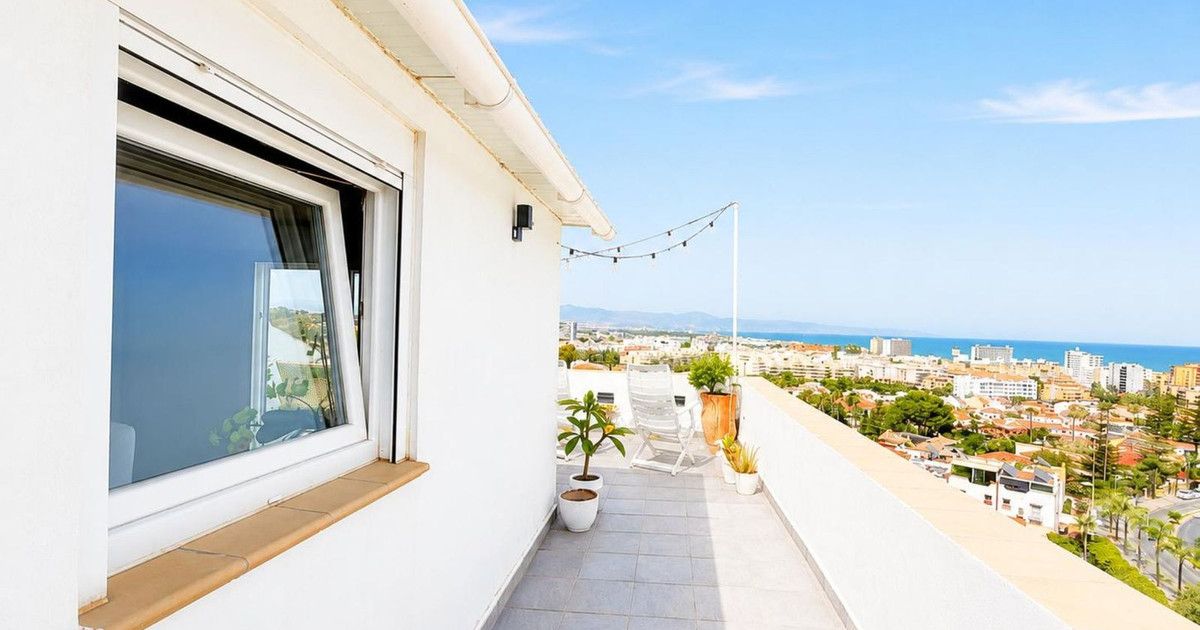 Penthouse Duplex in Torremolinos, Torremolinos, 3/12