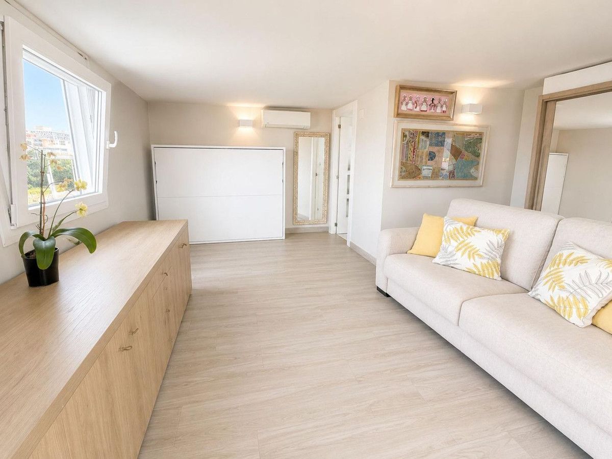 Penthouse Duplex in Torremolinos, Torremolinos, 5/12