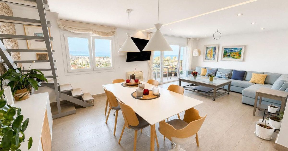 Penthouse Duplex in Torremolinos, Torremolinos, 8/12