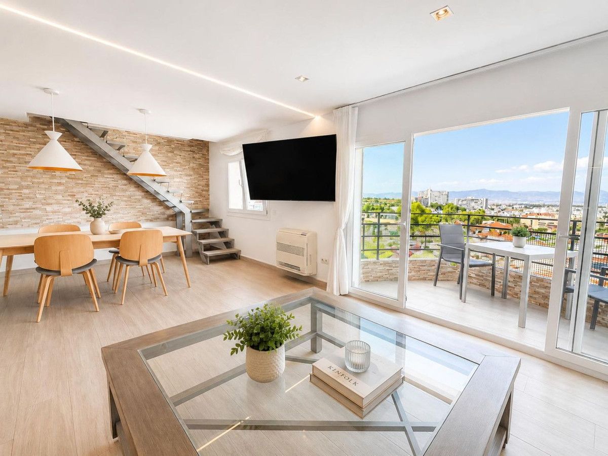 Penthouse Duplex in Torremolinos, Torremolinos, 10/12