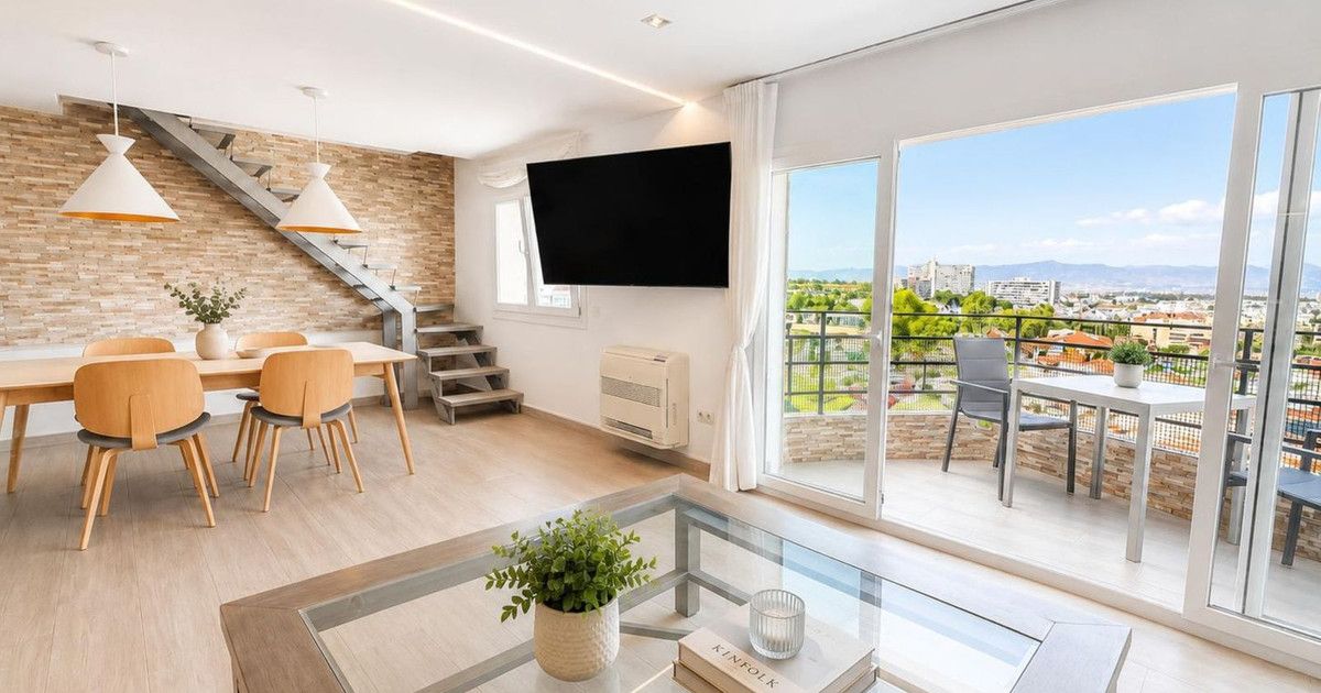 Penthouse Duplex in Torremolinos, Torremolinos, 10/12