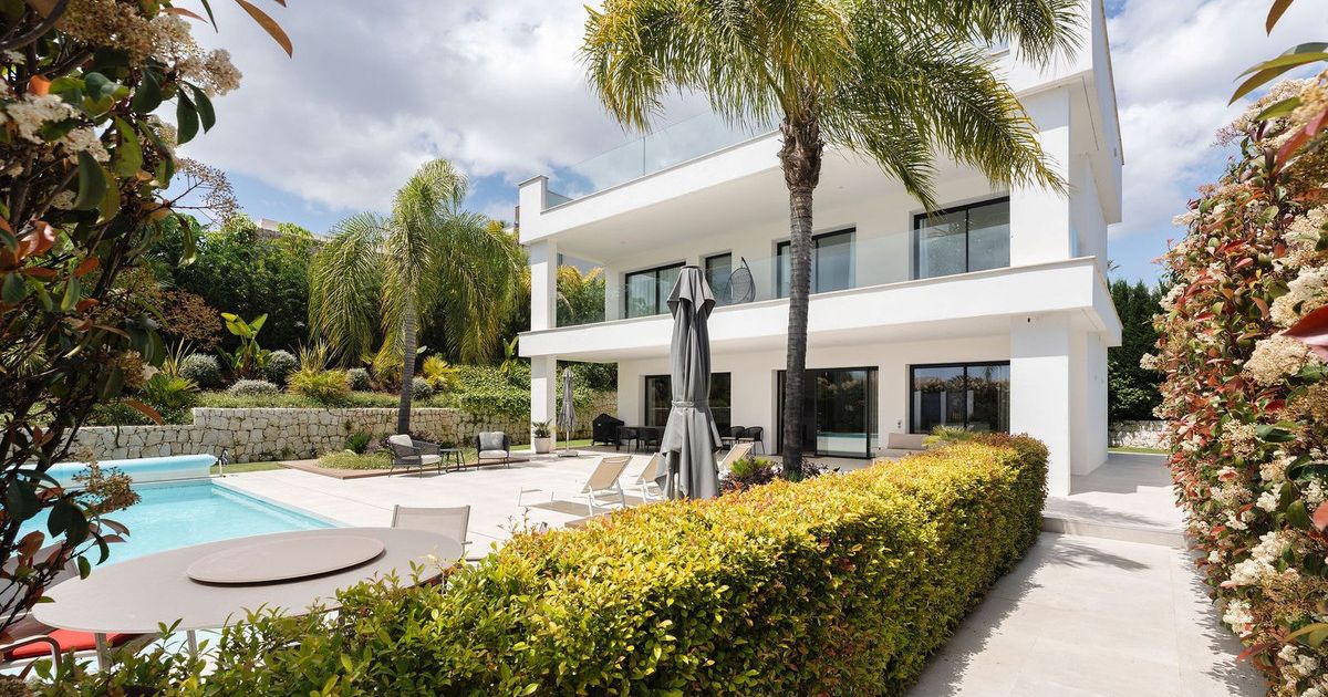 Villa individuelle à Nueva Andalucía, Nueva Andalucía, 1/12