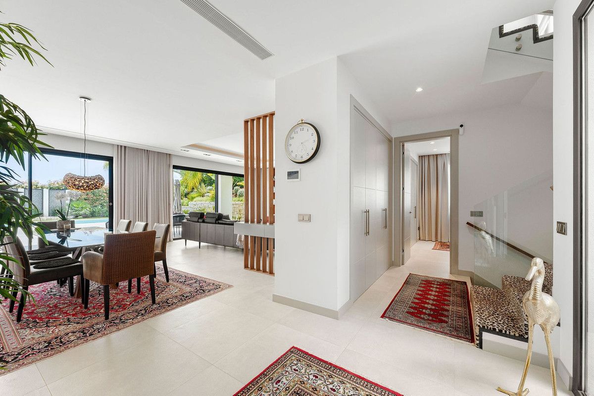 Villa individuelle à Nueva Andalucía, Nueva Andalucía, 7/12
