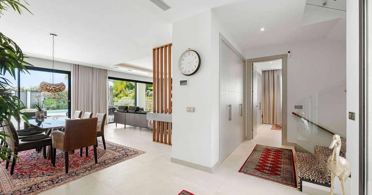 Villa individuelle à Nueva Andalucía, Nueva Andalucía, 7/12