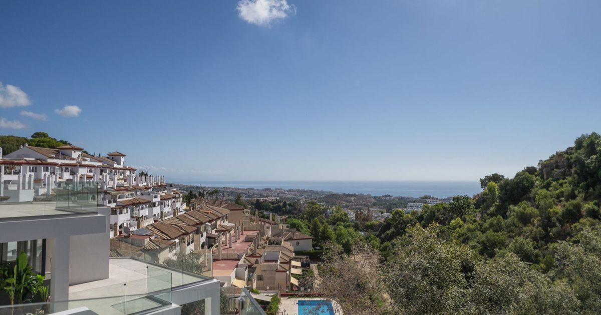 Vrijstaande Villa in Benalmadena, Benalmadena, 6/12