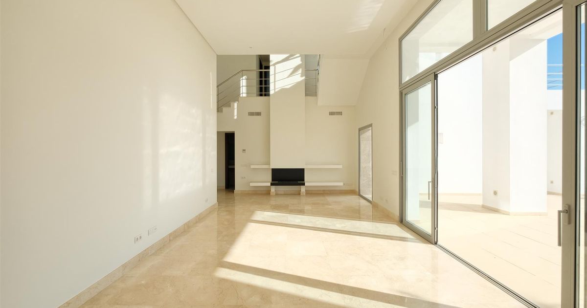 Villa in Benahavis, Puerto del Capitan, Benahavis, 5/12