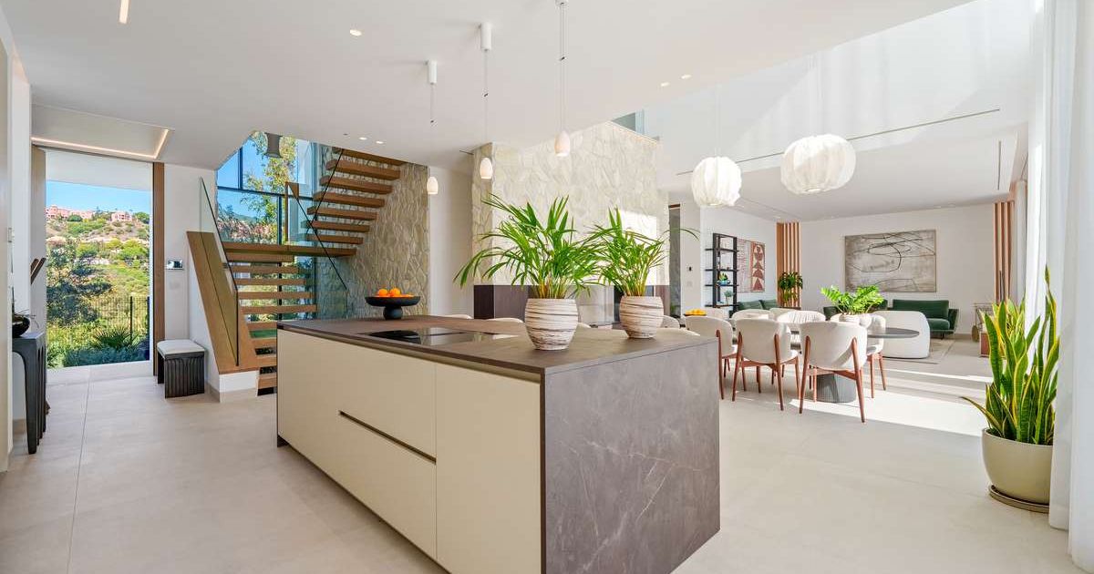 Villa in Benahavis, Benahavis, 12/12
