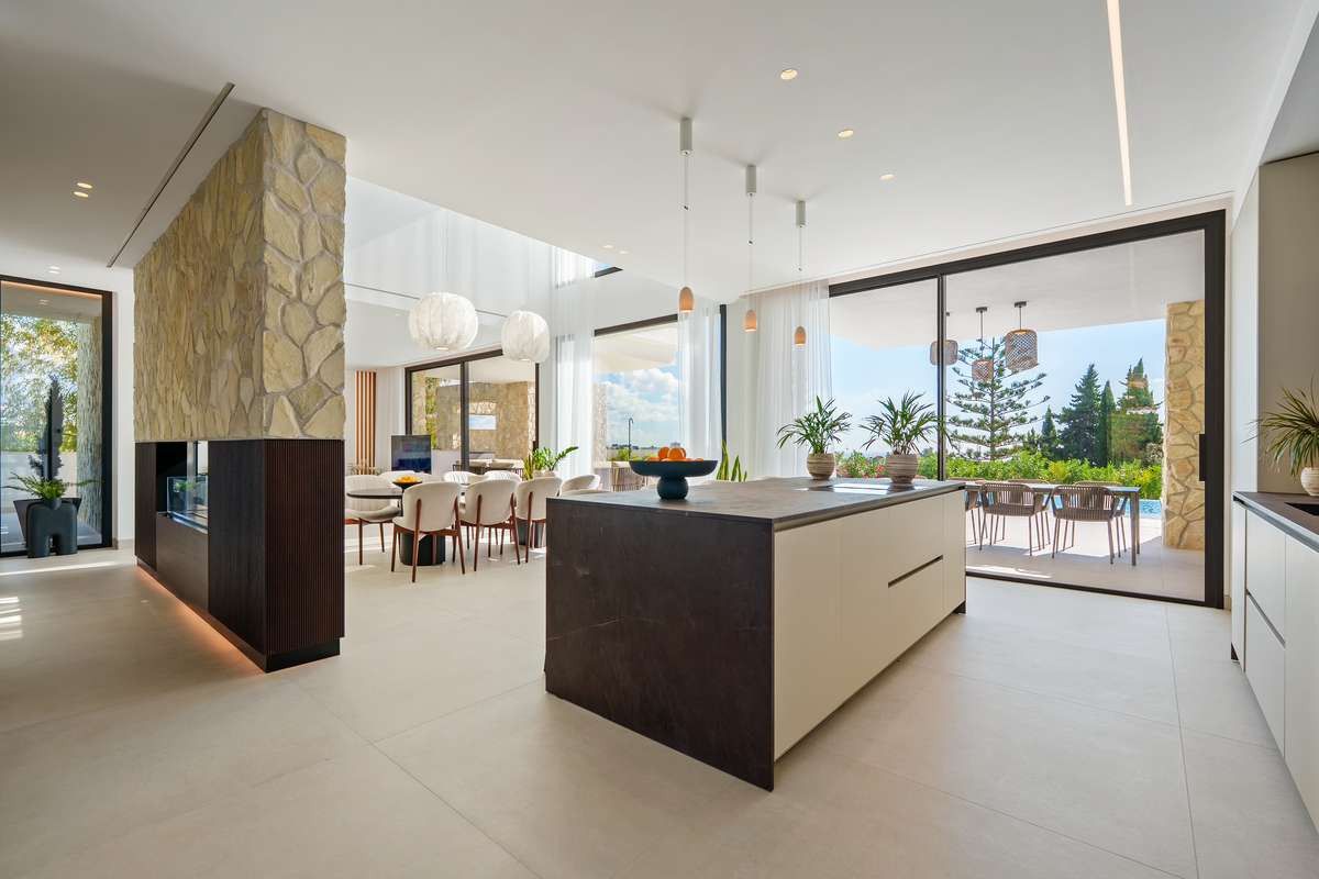 Villa in Benahavis, Benahavis, 3/12