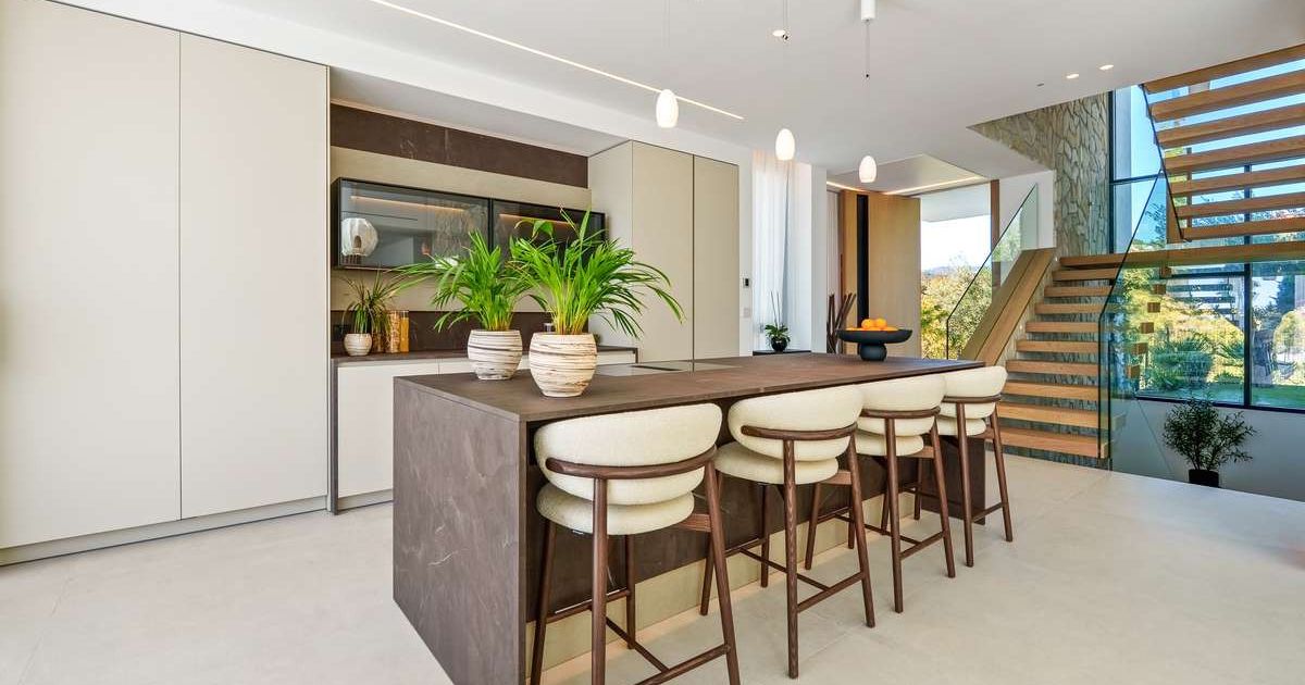Villa in Benahavis, Benahavis, 8/12