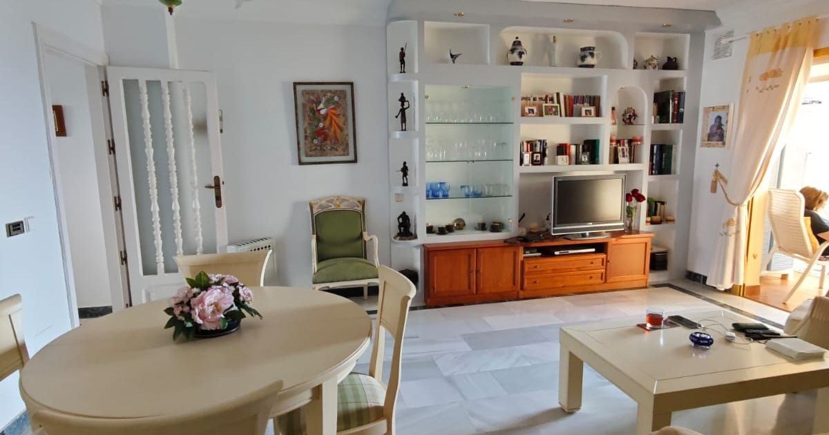 Lägenhet på mellanplan i Marbella, Marbella, 10/12