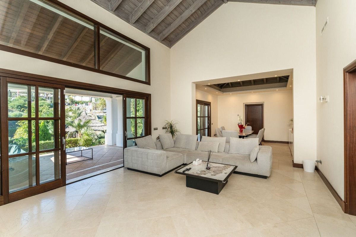 Vrijstaande Villa in Benahavís, Benahavís, 12/12