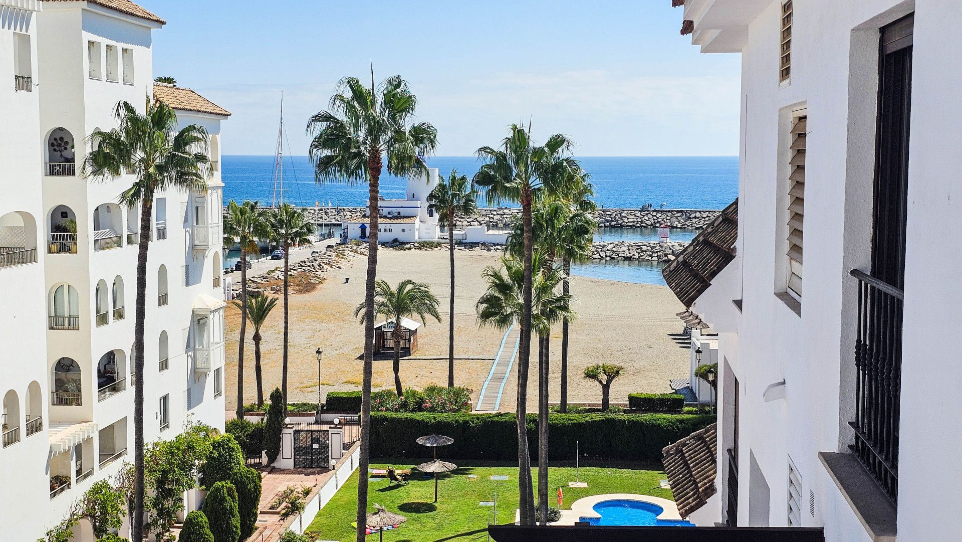 Apartament w Manilva, Puerto La Duquesa, Manilva, 1/12
