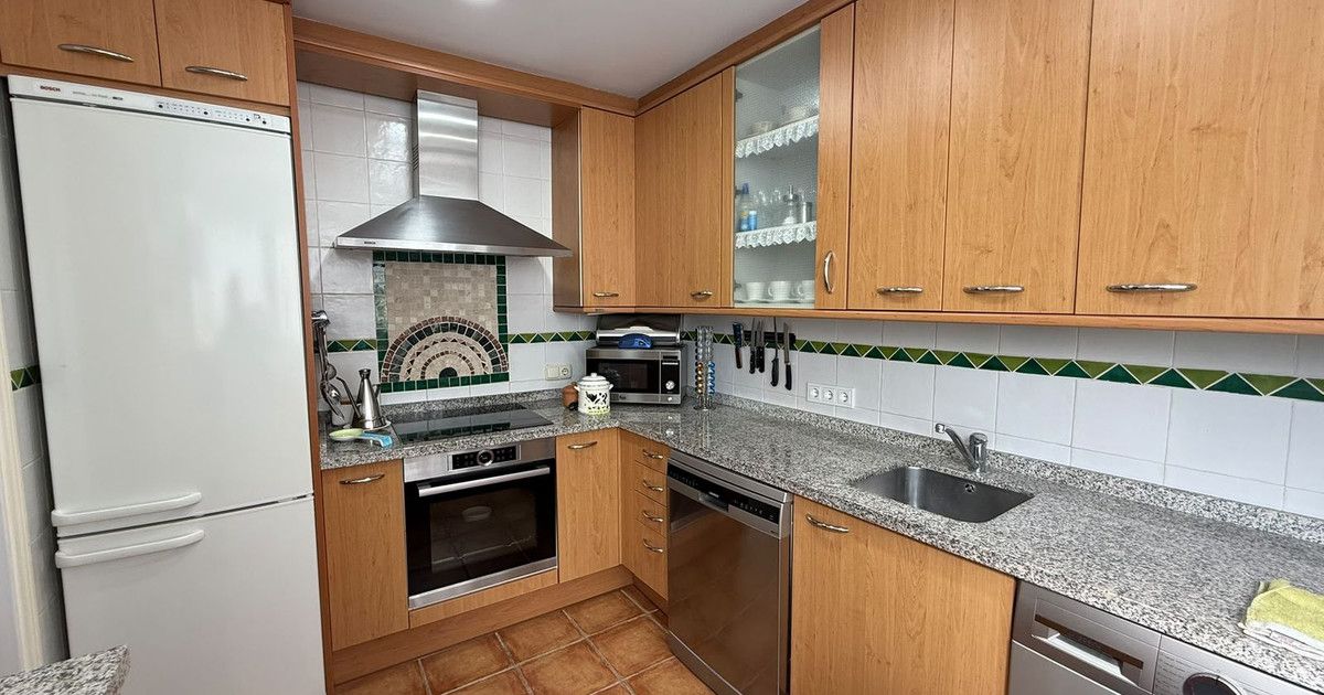 Townhouse in Bahía de Marbella, Bahía de Marbella, 7/12