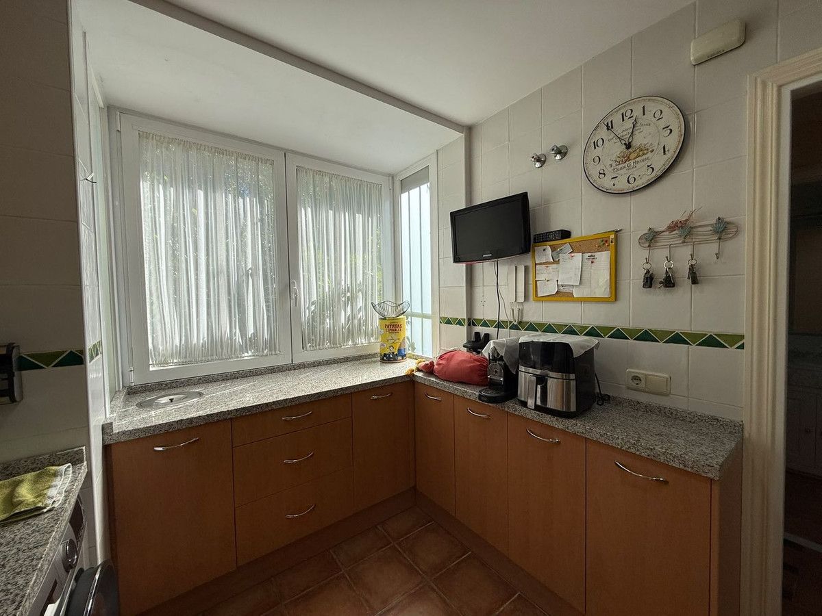 Townhouse in Bahía de Marbella, Bahía de Marbella, 8/12