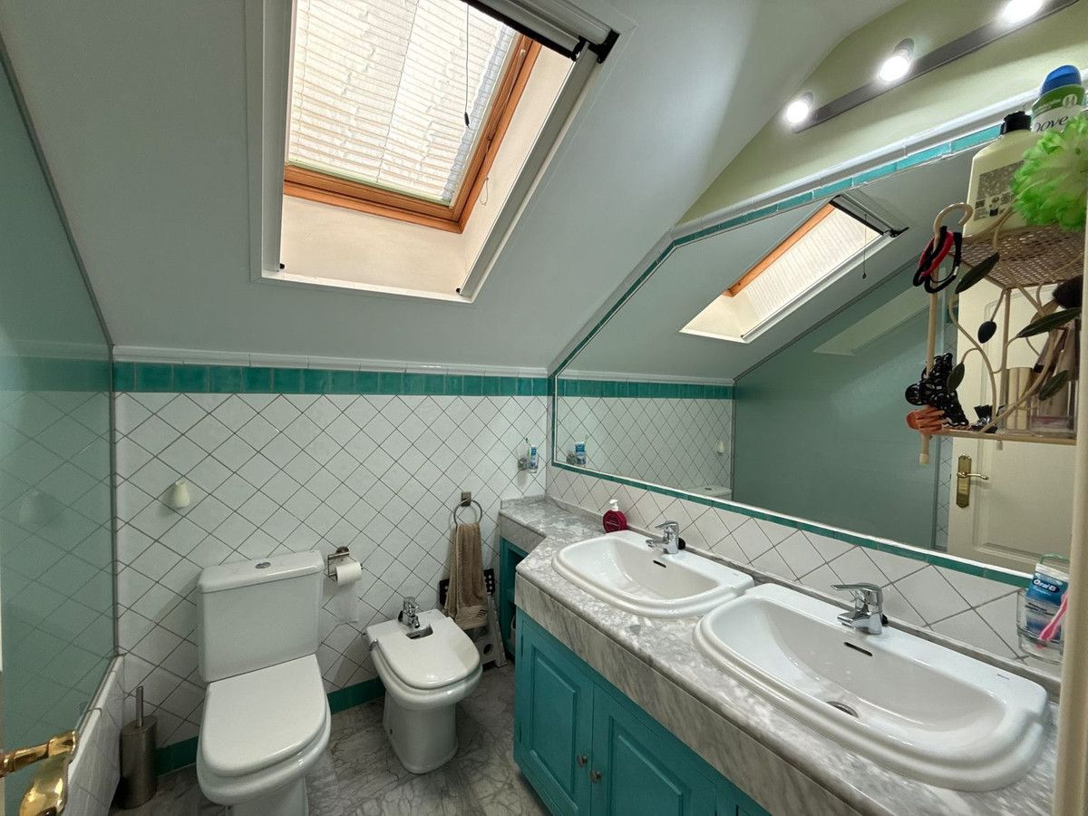 Townhouse in Bahía de Marbella, Bahía de Marbella, 10/12