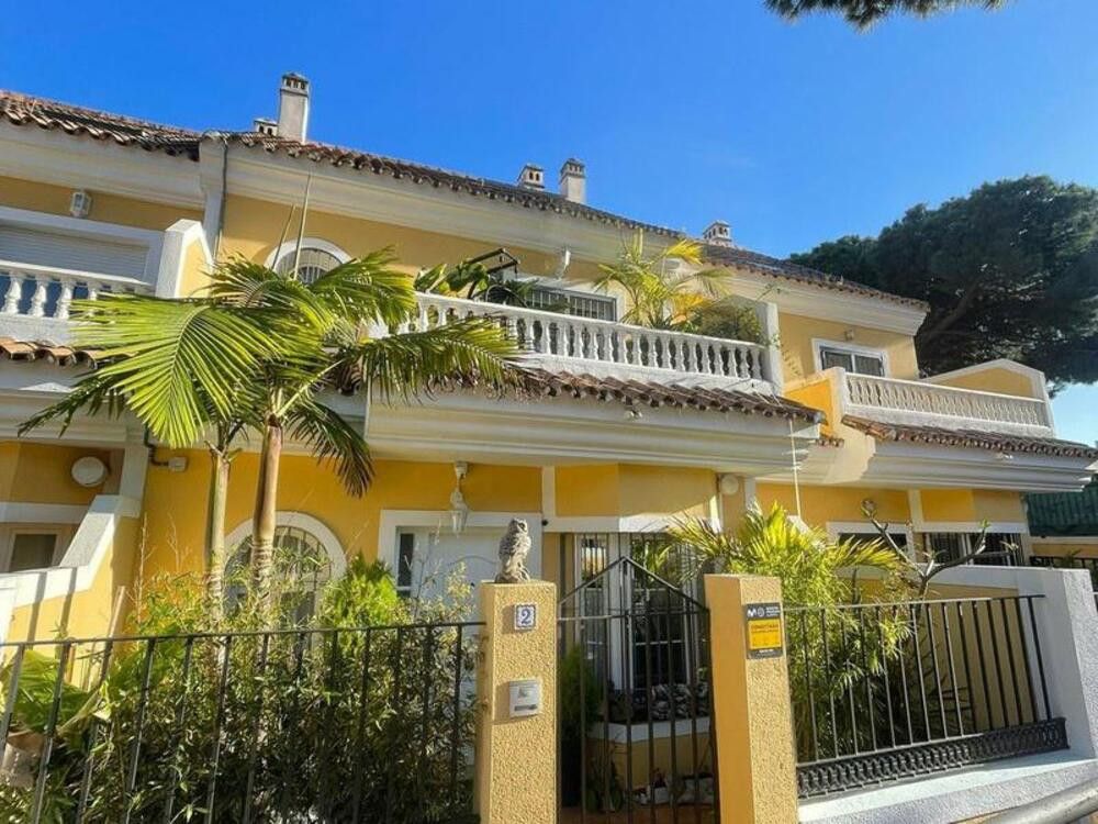 Dom szeregowy w Mijas Costa, Sitio de Calahonda, Mijas Costa, 1/12