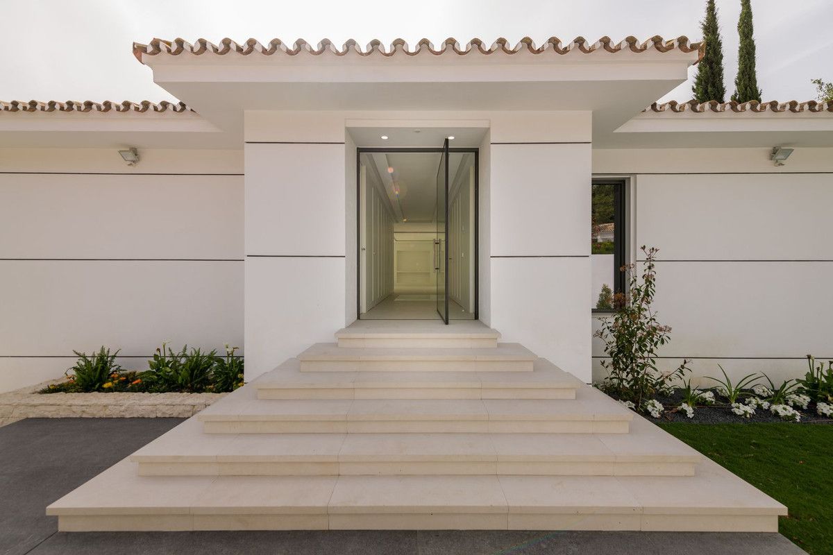 Vrijstaande Villa in Guadalmina Alta, Guadalmina Alta, 6/12