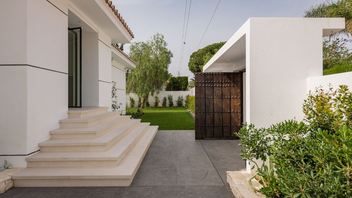 Vrijstaande Villa in Guadalmina Alta, Guadalmina Alta, 10/12