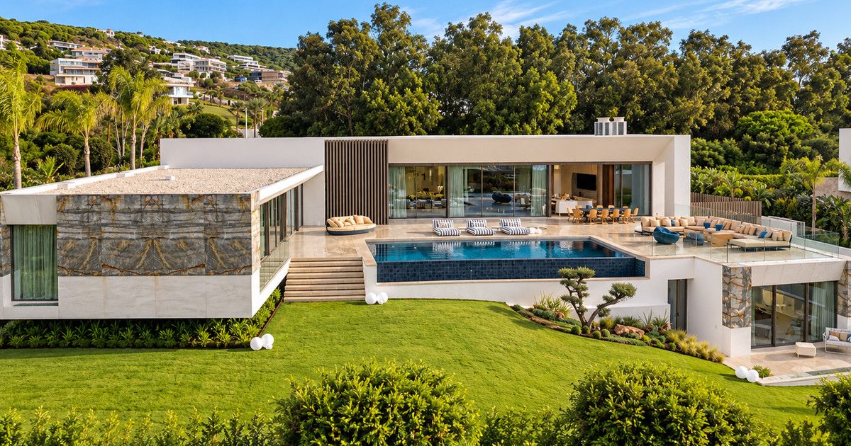 Detached Villa in Sotogrande, Sotogrande, 1/12