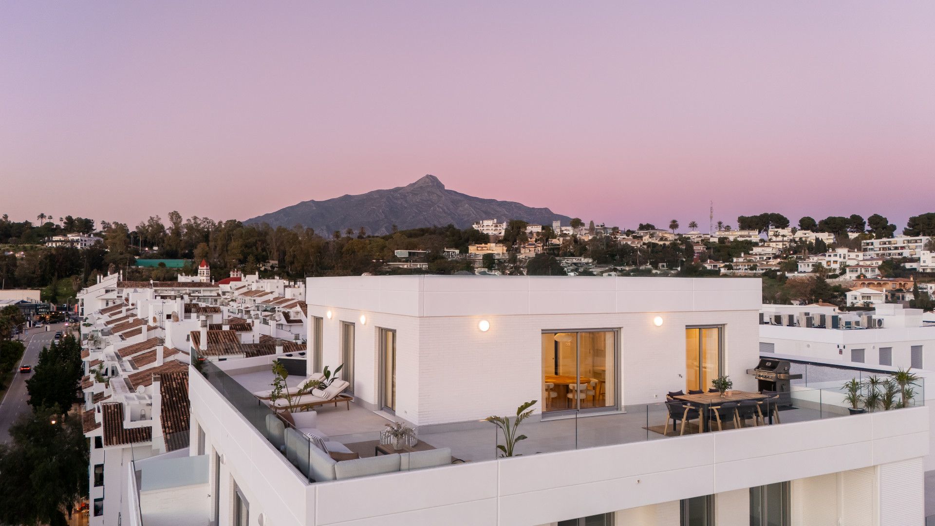 Penthouse in Nueva Andalucia, La Campana, Nueva Andalucia, 1/12