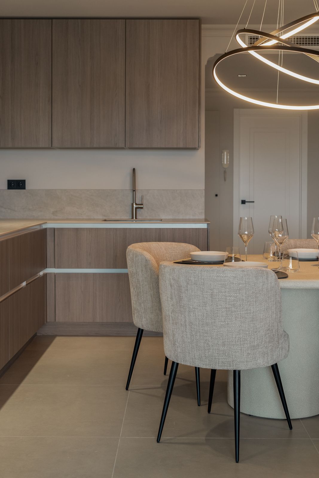 Appartement op de middelste verdieping in Benahavís, Benahavís, 12/12